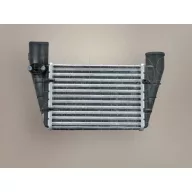   Audi A4 1994.11.01-1998.12.31 Levegőelőhűtő 1.8T, 2.8, 1.9TDI Valeo (0S2J)