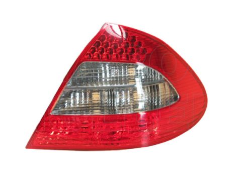 Mercedes E (W211) 2006.07.01-2009.02.2 Hátsó lámpa üres jobb LED Avantgarde (Sedan) (05EH) Mercedes E (W211) 2006.07.01-2009.02.2 Hátsó lámpa üres jobb LED Avantgarde (Sedan) (05EH)