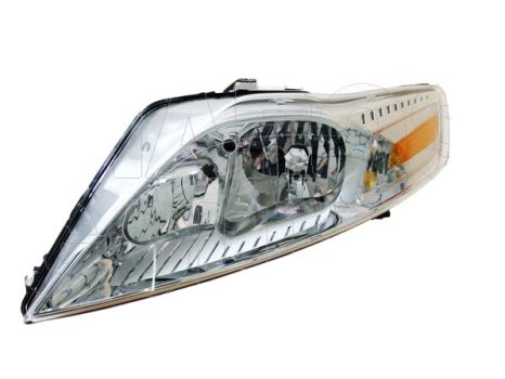 Ford Mondeo 2007.04.01-2014.12.31 Fényszóró H7/H1 bal (motorral) TYC (0N9T)