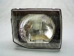   Mitsubishi Pajero V10-40 1991.04.01-1996.12.31 Fényszóró H4 jobb DEPO (0K97)