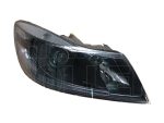   Skoda Octavia (1Z) 2009.01.01-2013.08.31 fényszóró H1/H7 jobb,fek.h. Octavia logo nélk(motorral) (032B)