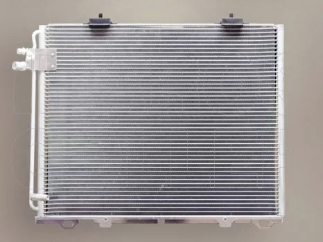 Mercedes E (W210) 1995.06.01-1999.06.30 Légkondihűtő (minden motor kiv. TD,CDI) VALEO  (0TM8)