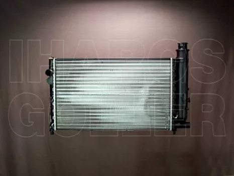 Citroen BX 1982.07.01-1993.12.31 Vízhűtő (0CJN)