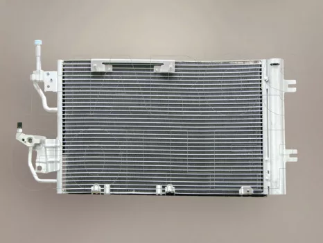 Opel Astra H 2003.09.01-2014.08.31 Légkondihűtő (összes diesel + 2.0T) 495mmX330mm (0TCR)