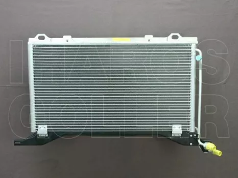 Mercedes E (W210) 1995.06.01-1999.06.30 Légkondihűtő 570x325x20 (OE 210.830.0370) (0MR8)