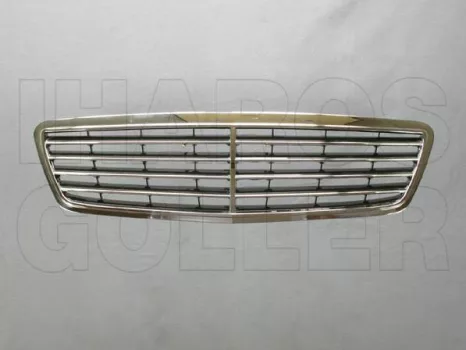 Mercedes C (W203) 2000.06.01-2006.12.31 Hűtődíszrács kpl. díszlécekkel fekete (Avantgarde) (0L2F)