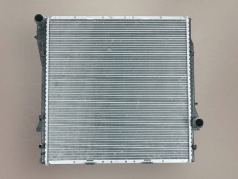 BMW X5 (E53) 2000.05.01-2006.12.31 Vízhűtő (0PND)