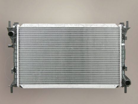 Ford Focus 1998.10.01-2004.08.31 Vízhűtő (0YUK)