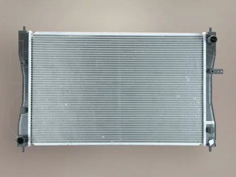 Mitsubishi Colt (Z30) 2004.04.01-2008.09.30 Vízhűtő R (0SFY)