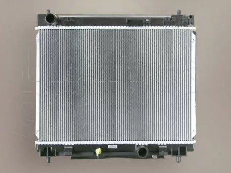 Toyota Yaris 2006.01.01-2008.12.31 Vízhűtő R (0YI1)